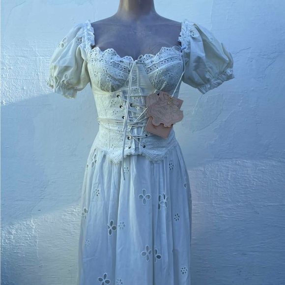 Lacemade Chic White Eyelet Midi Dress - Picture 6 of 14